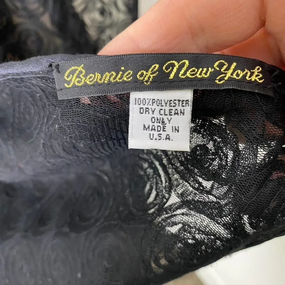 Vintage Bernie of New York black rosette wrap‎